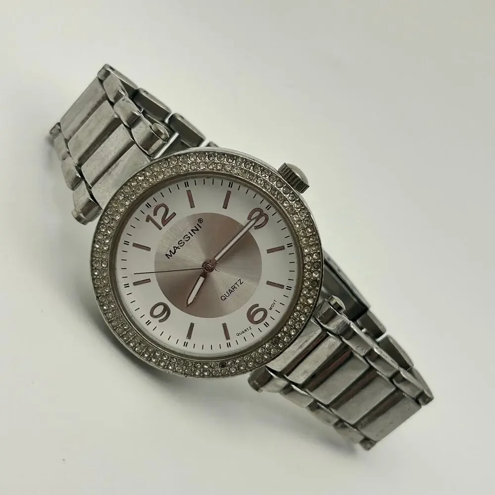 Massini Silver-tone Crystal Bezel Quartz Watch Working New Battery